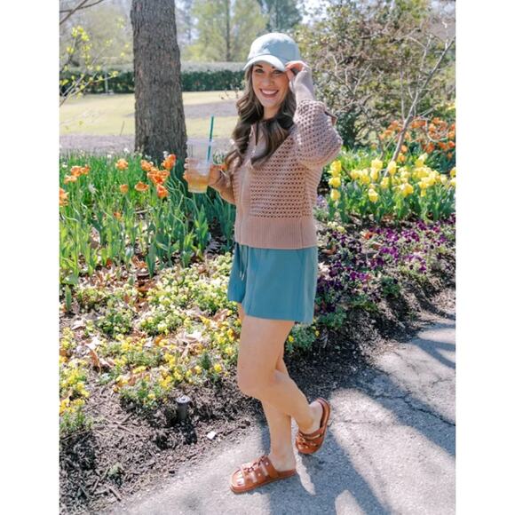 VARLEY Barket Woven Shorts in Dark Forest Size Small - Picture 3 of 8